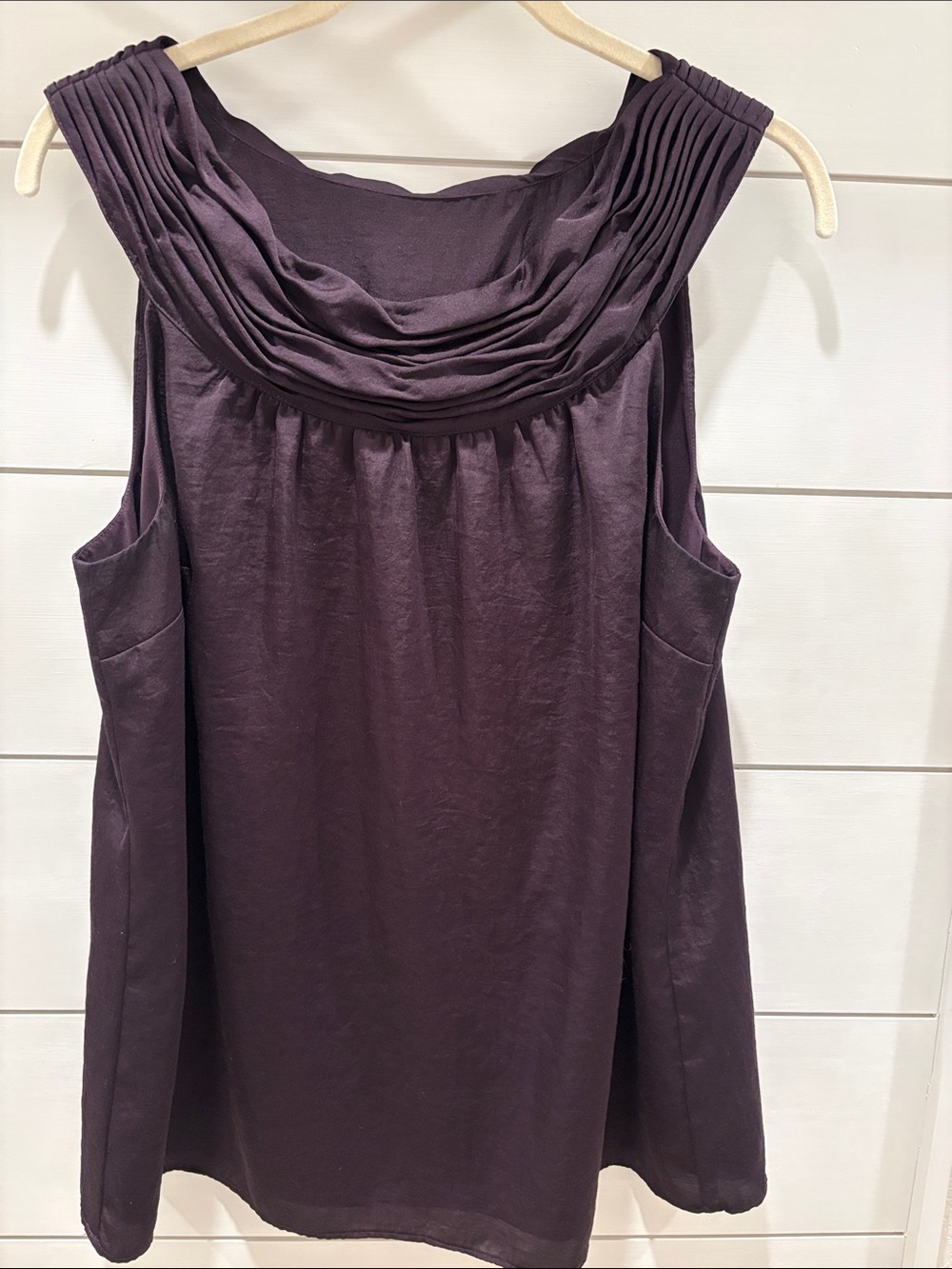 LOFT Plum Pleated Cowl Neck Silk-like Sleeveless Tank size L